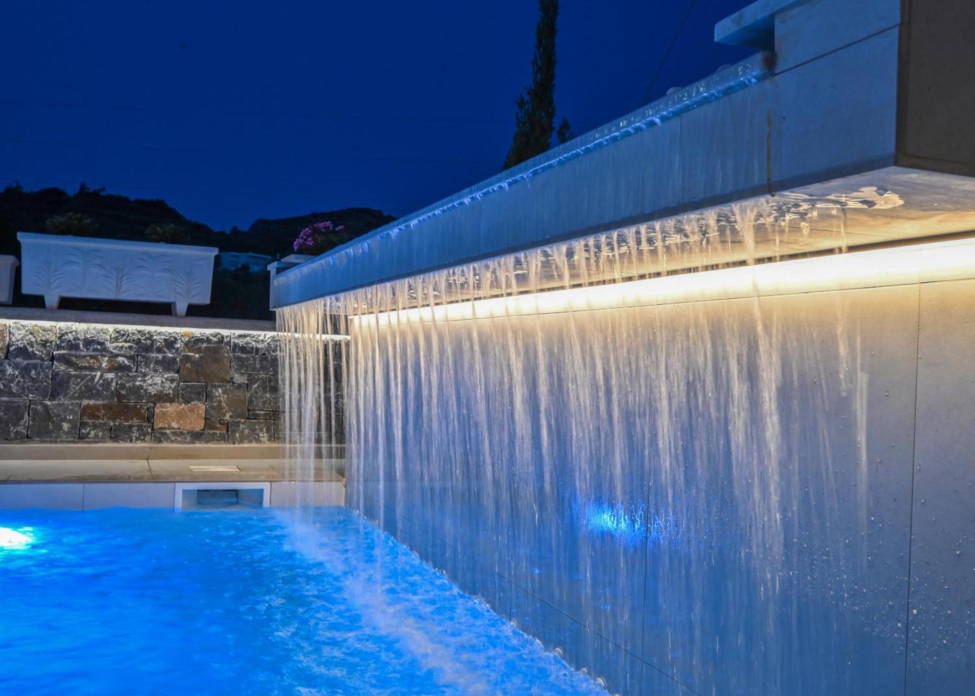 פלאקיאס Nemesis Villas מראה חיצוני תמונה