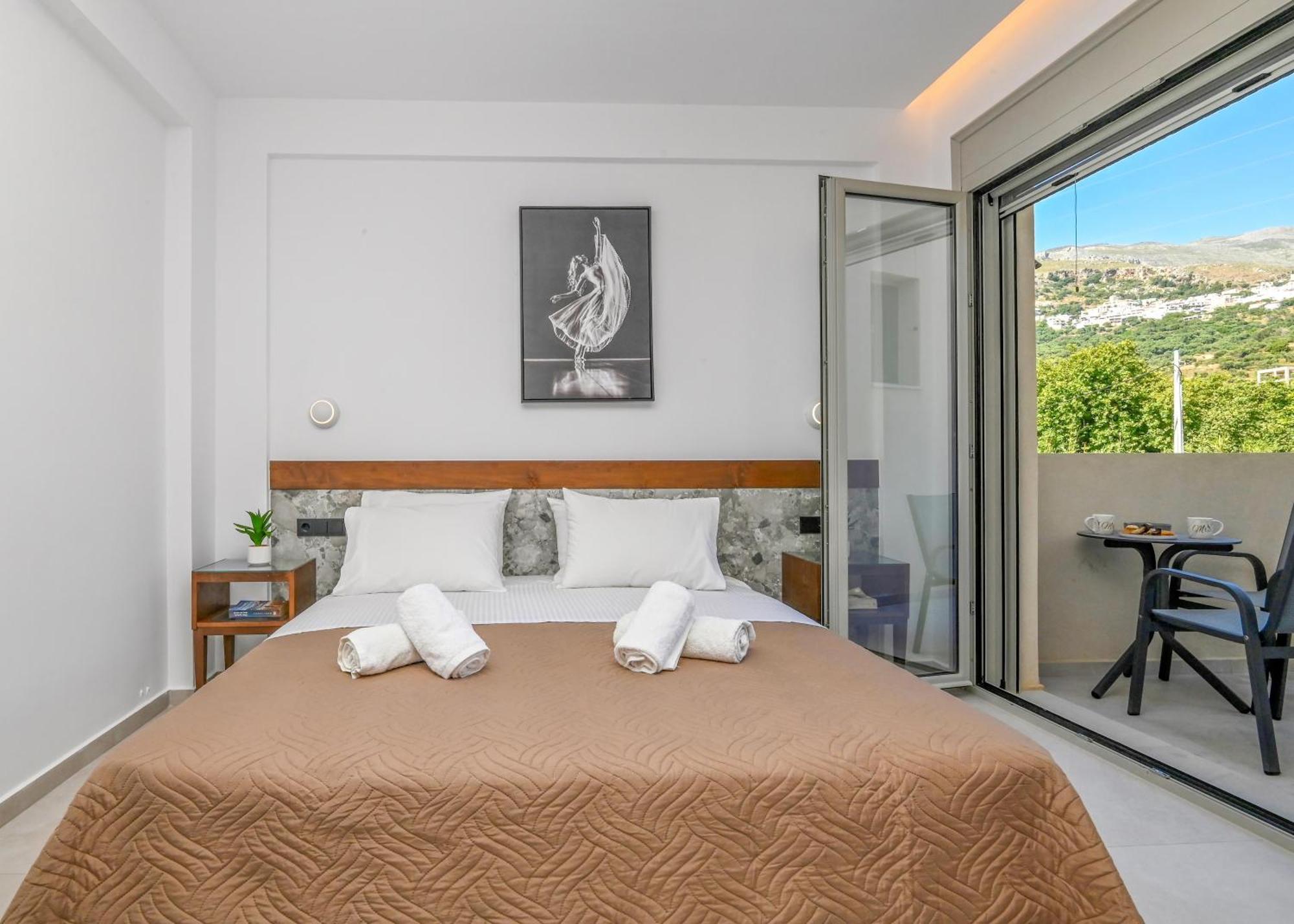 פלאקיאס Nemesis Villas מראה חיצוני תמונה